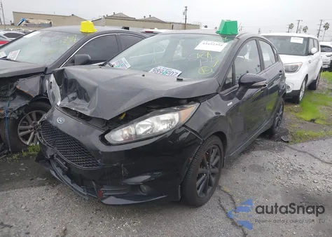 2019 Ford Fiesta St Line из США, поврежденный, VIN 3FADP4DJ3KM152786
